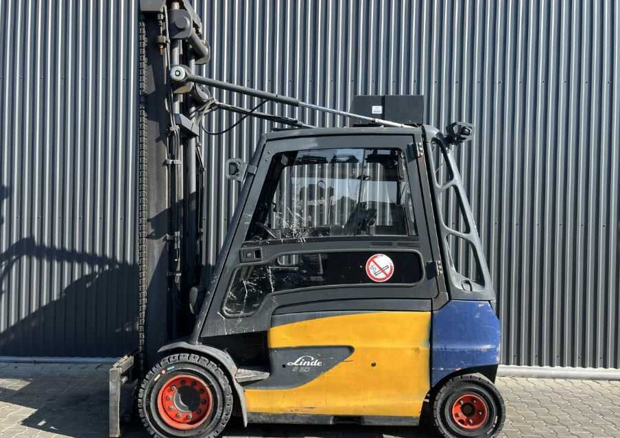 Linde E50HL-01/600 - Chariot élévateur électrique: photos 2 Linde E50HL-01/600 - Chariot élévateur électrique: photos 2