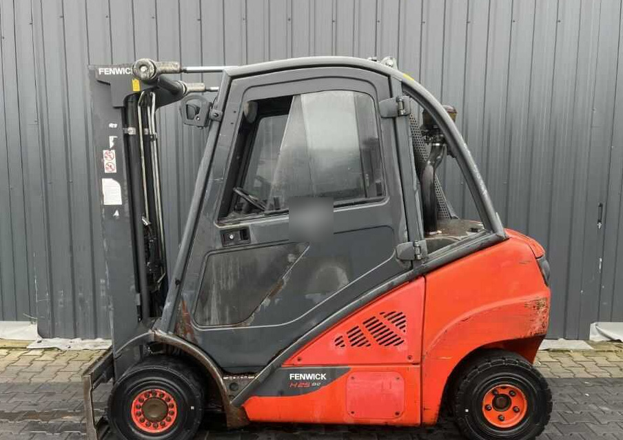 Linde H25D-02 - Chariot élévateur diesel: photos 2 Linde H25D-02 - Chariot élévateur diesel: photos 2