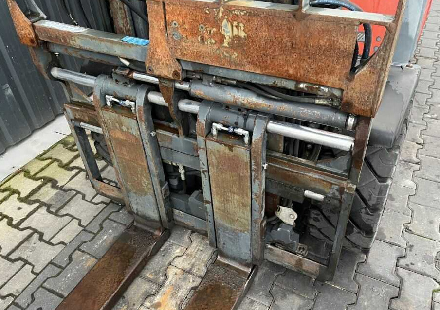 Linde H35T - Chariot élévateur à gaz: photos 2 Linde H35T - Chariot élévateur à gaz: photos 2