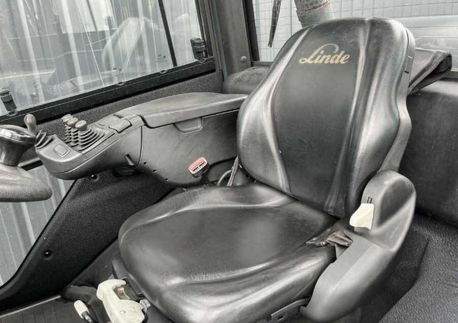 Chariot élévateur à gaz Linde H40T-02: photos 8