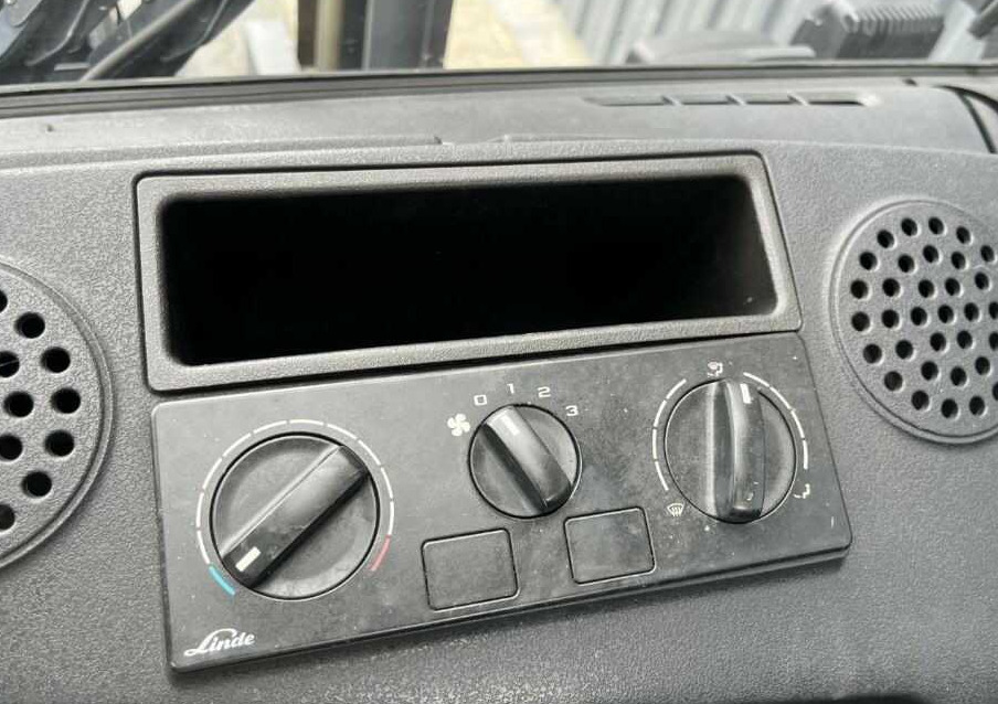 Chariot élévateur à gaz Linde H40T-02: photos 6