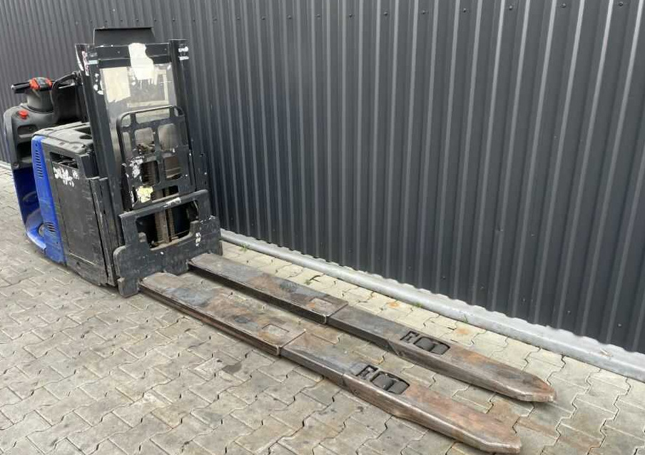 Linde N20LoL - Préparateur de commandes: photos 3 Linde N20LoL - Préparateur de commandes: photos 3