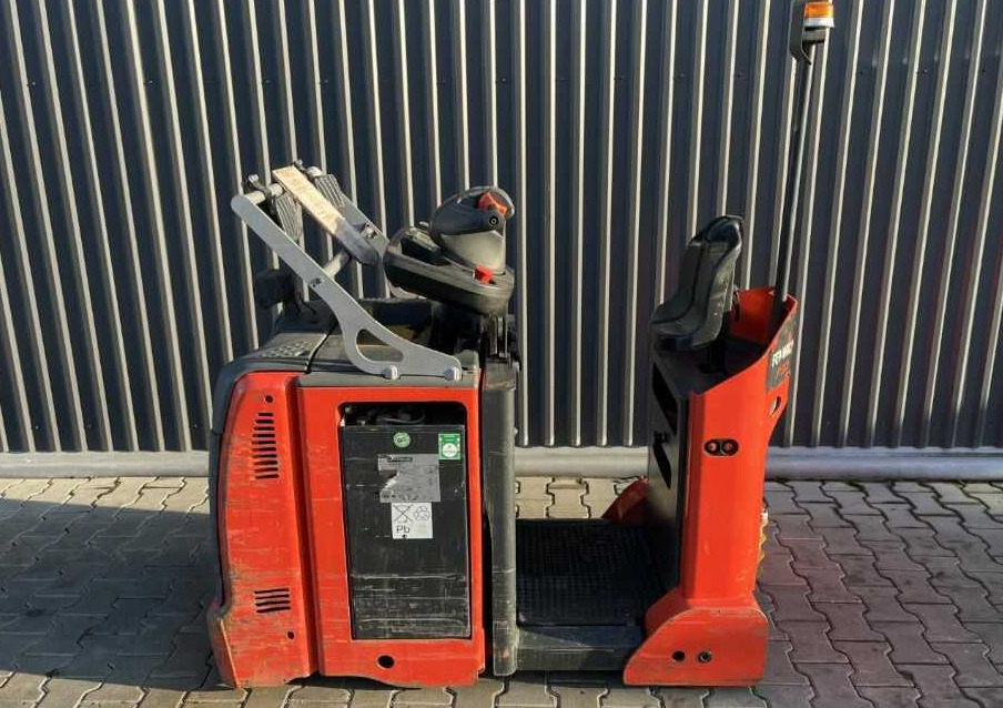 Linde P30C - Chariot tracteur: photos 4 Linde P30C - Chariot tracteur: photos 4