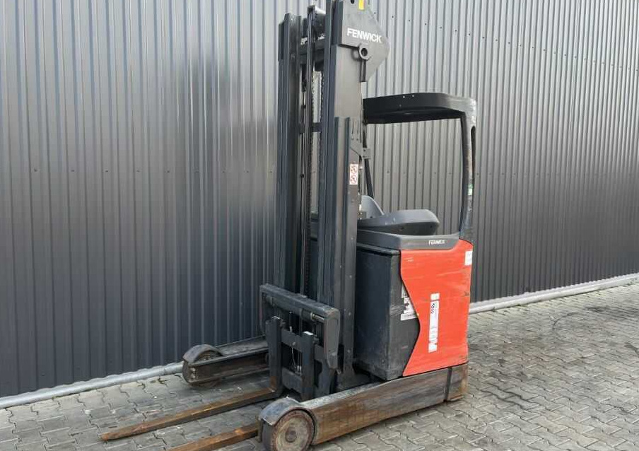 Linde R14-01 - Chariot à mât rétractable: photos 1 Linde R14-01 - Chariot à mât rétractable: photos 1