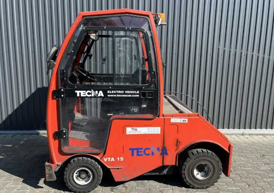 Tecna VTA15 - Chariot tracteur: photos 2 Tecna VTA15 - Chariot tracteur: photos 2