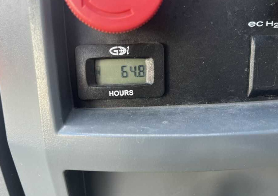 Tennant T300 - Autolaveuse: photos 4 Tennant T300 - Autolaveuse: photos 4