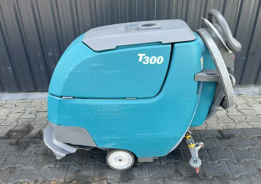 Tennant T300 - Autolaveuse: photos 2 Tennant T300 - Autolaveuse: photos 2