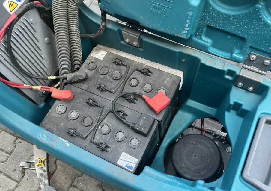 Tennant T300 - Autolaveuse: photos 5 Tennant T300 - Autolaveuse: photos 5