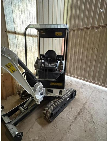 Bobcat E14 - Mini pelle: photos 3 Bobcat E14 - Mini pelle: photos 3