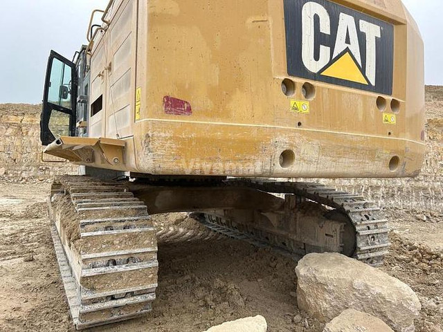 Pelle Caterpillar 374 LME: photos 20