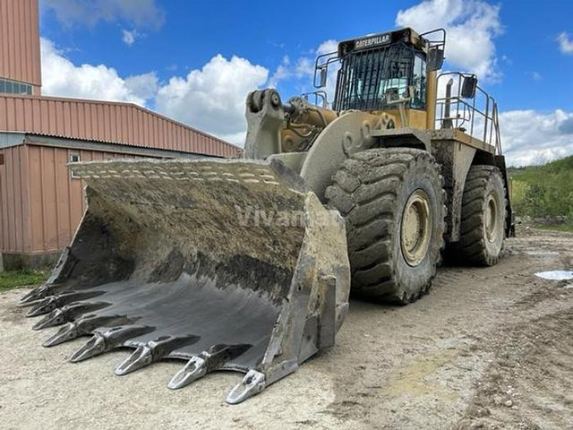 Caterpillar - Chargeuse: photos 1 Caterpillar - Chargeuse: photos 1