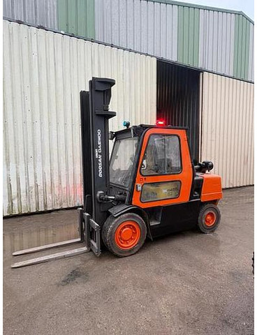 Doosan D45SC - - Chariot élévateur: photos 1 Doosan D45SC - - Chariot élévateur: photos 1