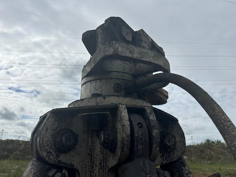 Liebherr 30t - Grappin: photos 3 Liebherr 30t - Grappin: photos 3