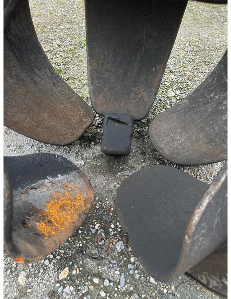 Liebherr 30t - Grappin: photos 4 Liebherr 30t - Grappin: photos 4