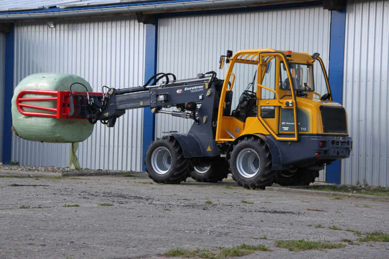 Chargeuse sur pneus télescopique neuf Eurotrac T 13 Teleskop Radlader Hoflader: photos 6