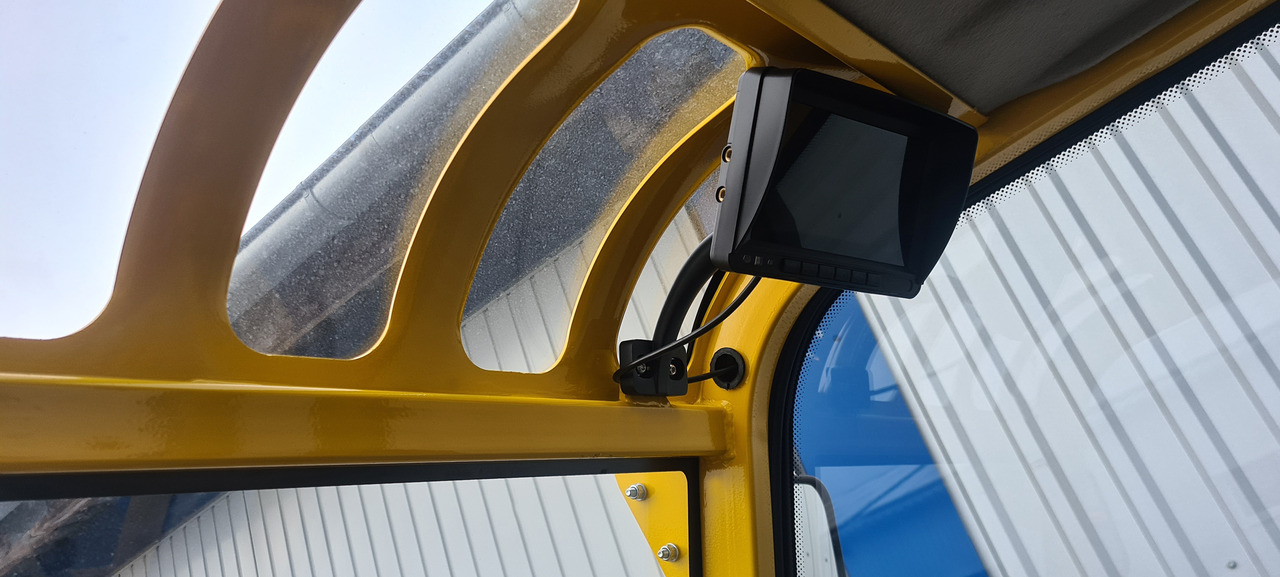 Valet de ferme neuf Eurotrac W11 Radlader Hoflader: photos 7