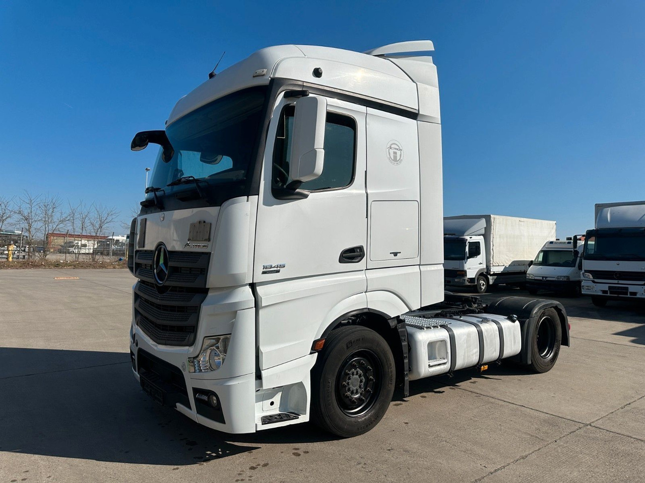 Mercedes-Benz ACTROS 1845 * BIGSPACE * EURO 5 *ABST.-SPUR-ASST - Tracteur routier: photos 2 Mercedes-Benz ACTROS 1845 * BIGSPACE * EURO 5 *ABST.-SPUR-ASST - Tracteur routier: photos 2