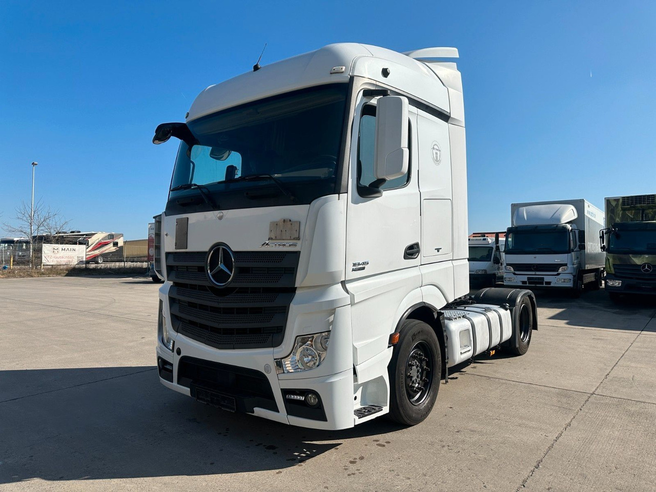 Mercedes-Benz ACTROS 1845 * BIGSPACE * EURO 5 *ABST.-SPUR-ASST - Tracteur routier: photos 1 Mercedes-Benz ACTROS 1845 * BIGSPACE * EURO 5 *ABST.-SPUR-ASST - Tracteur routier: photos 1