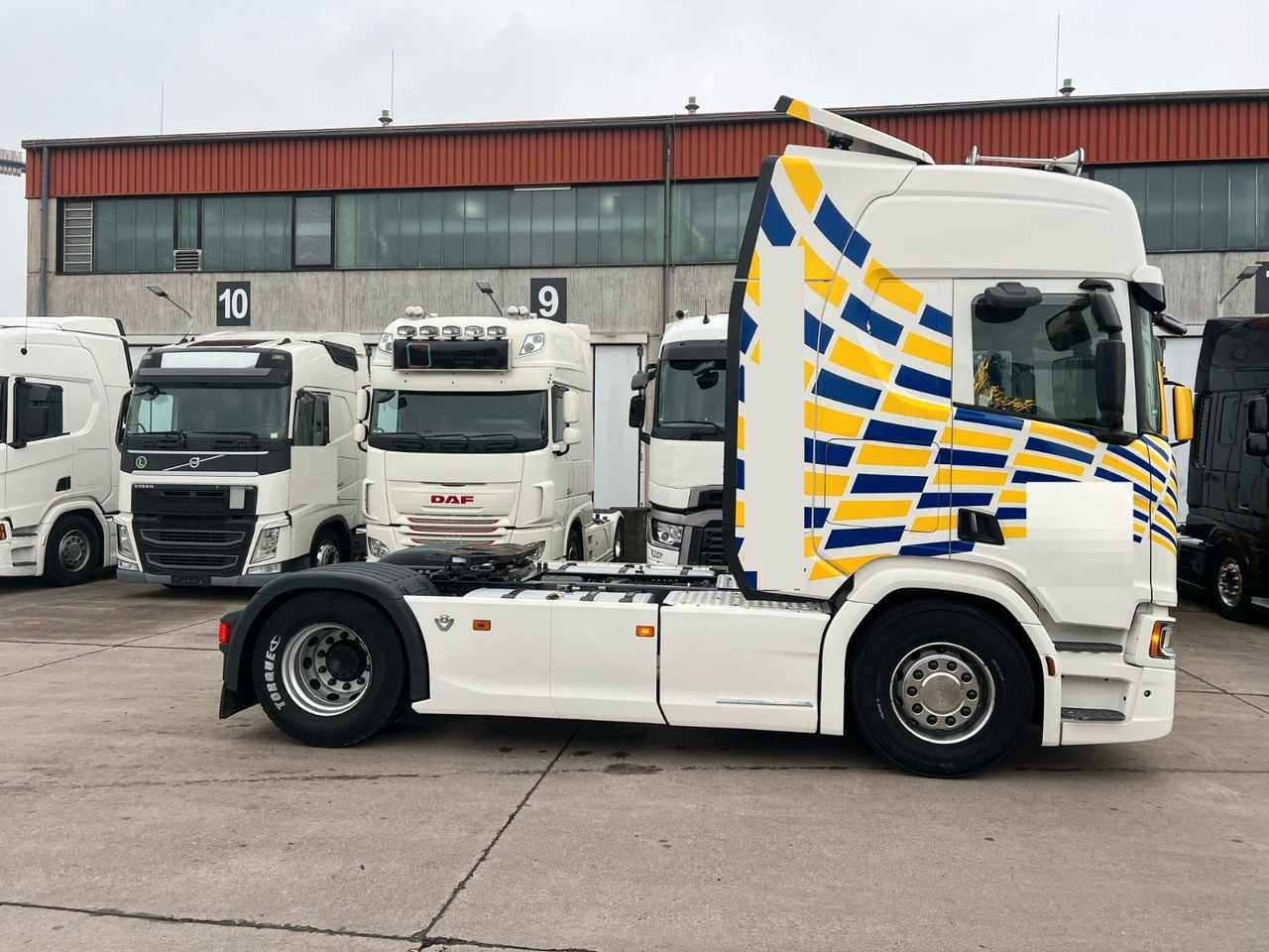 Scania R 520 * V8 * ACC * XENON * - Tracteur routier: photos 4 Scania R 520 * V8 * ACC * XENON * - Tracteur routier: photos 4