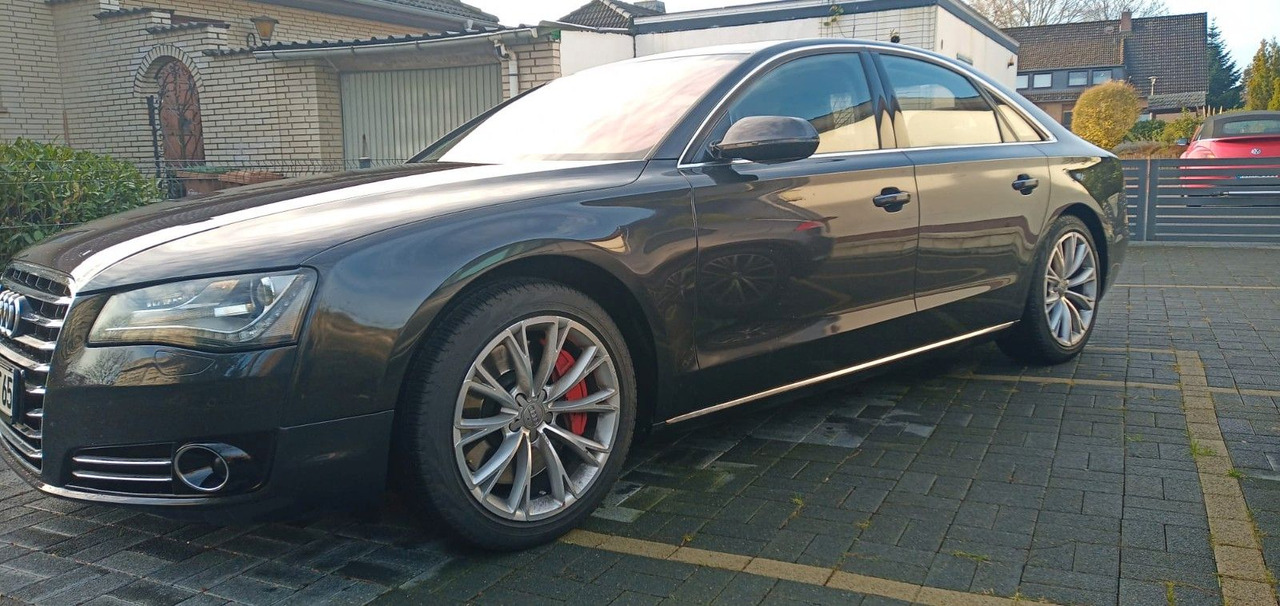 Audi A8 4.2 TDI tiptronic quattro - Berline: photos 1 Audi A8 4.2 TDI tiptronic quattro - Berline: photos 1