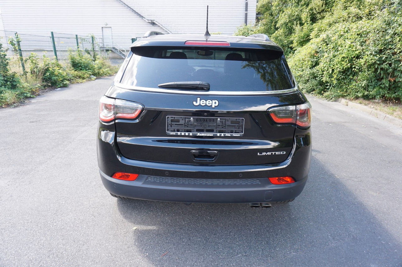 Jeep Compass 1.4 MultiAir 103kW Limited / Beats - SUV: photos 4 Jeep Compass 1.4 MultiAir 103kW Limited / Beats - SUV: photos 4