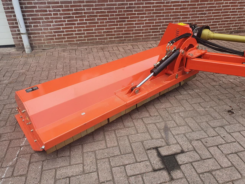 AGF 200 Verstekklepelmaaier - Motofaucheuse: photos 2 AGF 200 Verstekklepelmaaier - Motofaucheuse: photos 2