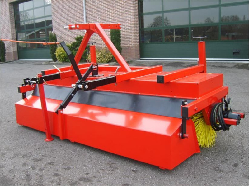 Hydraulische veegmachine - Brosse: photos 1 Hydraulische veegmachine - Brosse: photos 1