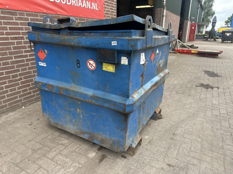 IBC tank - Camion citerne: photos 3 IBC tank - Camion citerne: photos 3