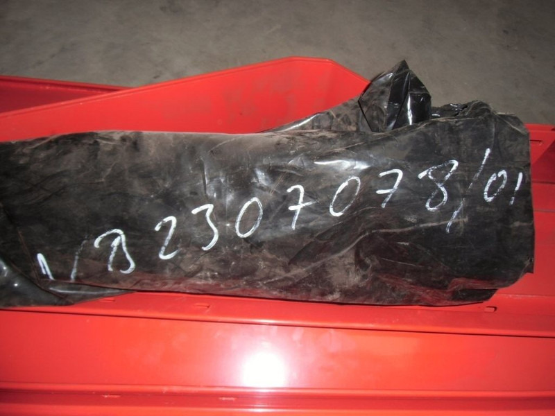 KM strooier opzet - Pare-chocs: photos 2 KM strooier opzet - Pare-chocs: photos 2