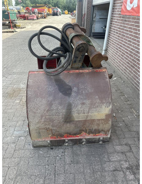 Kinshofer bagger grijper - Gebruikt - Grappin pour Engins de chantier: photos 4 Kinshofer bagger grijper - Gebruikt - Grappin pour Engins de chantier: photos 4