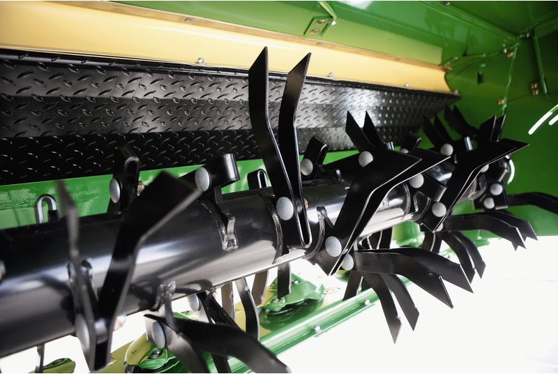 Krone EasyCut B 870 CV - Faucheuse: photos 5 Krone EasyCut B 870 CV - Faucheuse: photos 5