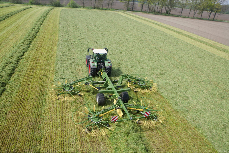 Krone vier harkelementen en Zijaflegharken - Faneuse: photos 4 Krone vier harkelementen en Zijaflegharken - Faneuse: photos 4