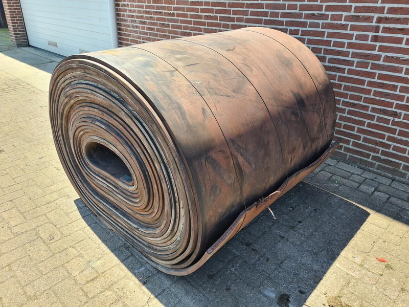 Onbekend Kuilplaatrubber - Matériel d'élevage: photos 3 Onbekend Kuilplaatrubber - Matériel d'élevage: photos 3
