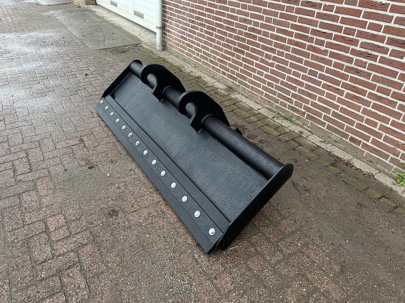 Onbekend - Matériel d'élevage: photos 3 Onbekend - Matériel d'élevage: photos 3