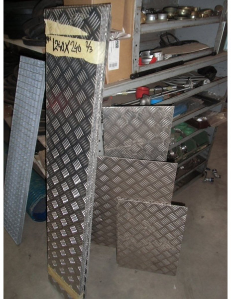 Onbekend - Pare-chocs: photos 1 Onbekend - Pare-chocs: photos 1