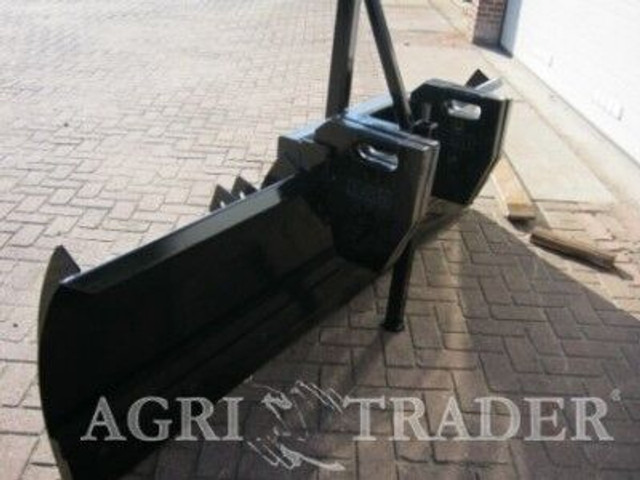 Front hef schuifbladen - Lame à neige: photos 1 Front hef schuifbladen - Lame à neige: photos 1