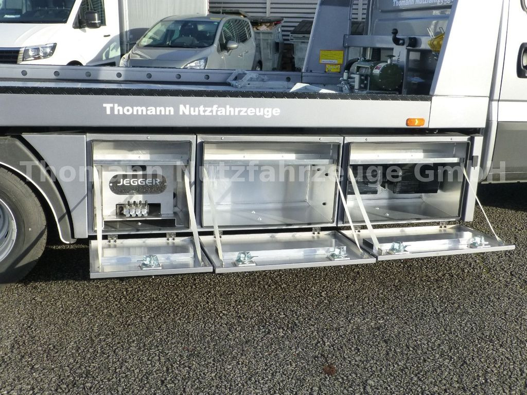 Remorqueuse, Véhicule utilitaire neuf Iveco DAILY 70C18 DoKa Schiebeplateau Luftfed Navi Iveco DAILY 70C18 DoKa Schiebeplateau Luftfed Navi: photos 17 Remorqueuse, Véhicule utilitaire neuf Iveco DAILY 70C18 DoKa Schiebeplateau Luftfed Navi Iveco DAILY 70C18 DoKa Schiebeplateau Luftfed Navi: photos 17