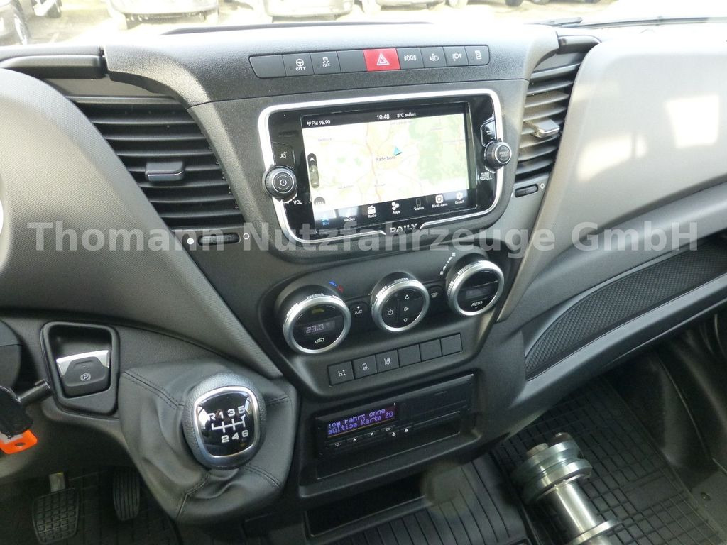 Remorqueuse, Véhicule utilitaire neuf Iveco DAILY 70C18 DoKa Schiebeplateau Luftfed Navi Iveco DAILY 70C18 DoKa Schiebeplateau Luftfed Navi: photos 26 Remorqueuse, Véhicule utilitaire neuf Iveco DAILY 70C18 DoKa Schiebeplateau Luftfed Navi Iveco DAILY 70C18 DoKa Schiebeplateau Luftfed Navi: photos 26