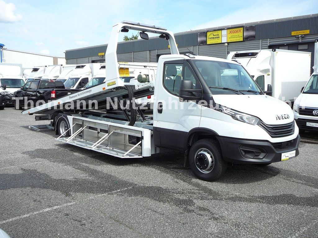 Iveco DAILY 72C18 Schiebeplateu Hubbrille Luftfed Navi - Remorqueuse, Véhicule utilitaire: photos 1 Iveco DAILY 72C18 Schiebeplateu Hubbrille Luftfed Navi - Remorqueuse, Véhicule utilitaire: photos 1