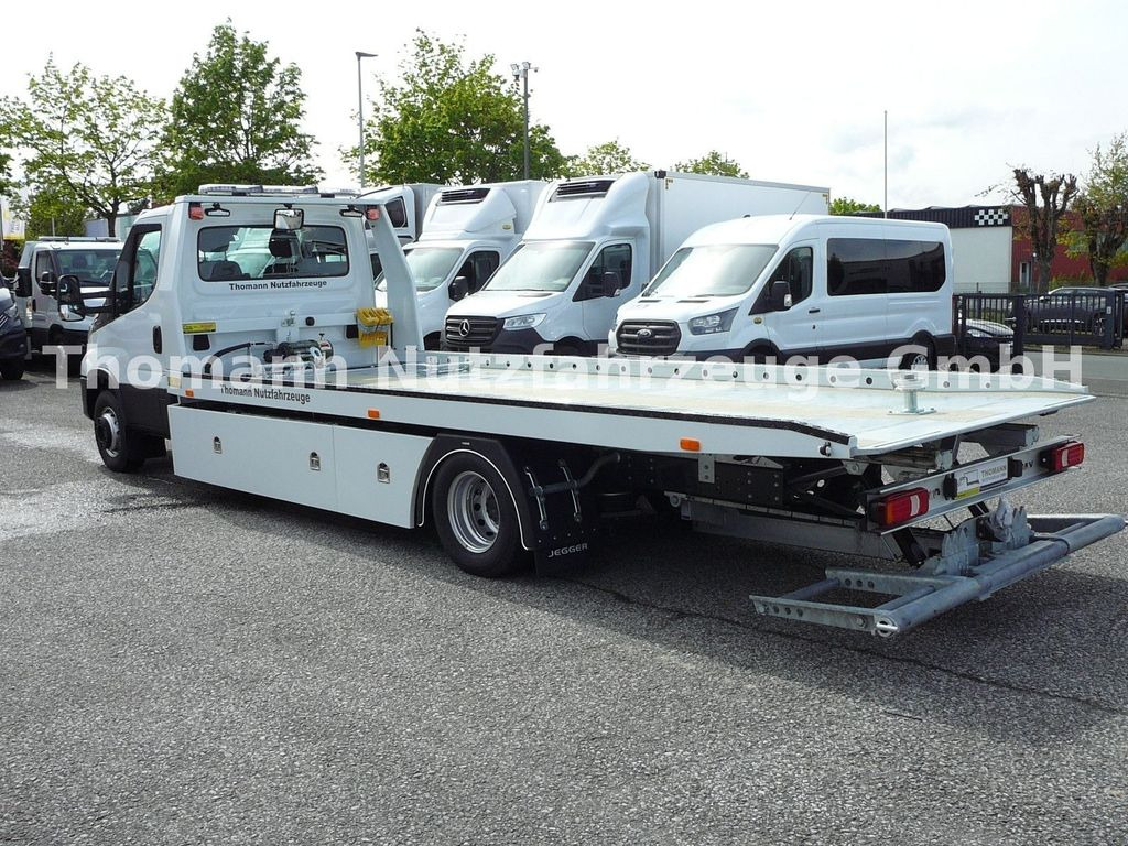 Iveco DAILY 72C18 Schiebeplateu Hubbrille Luftfed Navi - Remorqueuse, Véhicule utilitaire: photos 5 Iveco DAILY 72C18 Schiebeplateu Hubbrille Luftfed Navi - Remorqueuse, Véhicule utilitaire: photos 5