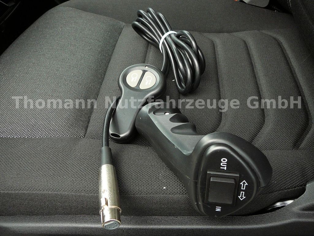 Remorqueuse, Véhicule utilitaire neuf Iveco Daily 35S18 Autotransporter Klimaaut. Premium: photos 18
