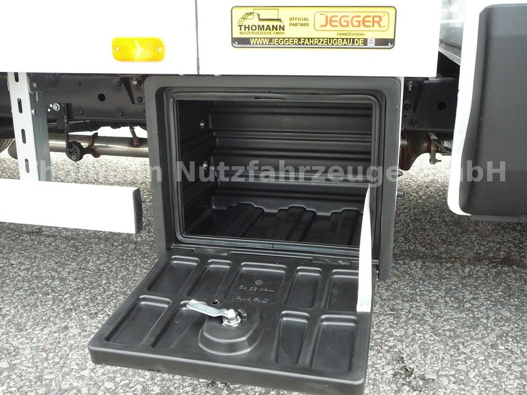 Remorqueuse, Véhicule utilitaire neuf Iveco Daily 35S18 Autotransporter Klimaaut. Premium: photos 11