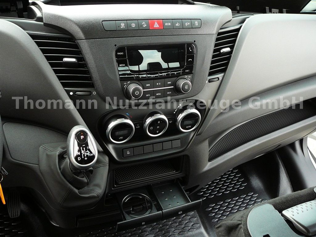 Remorqueuse, Véhicule utilitaire neuf Iveco Daily 35S18 Autotransporter Klimaaut. Premium: photos 14