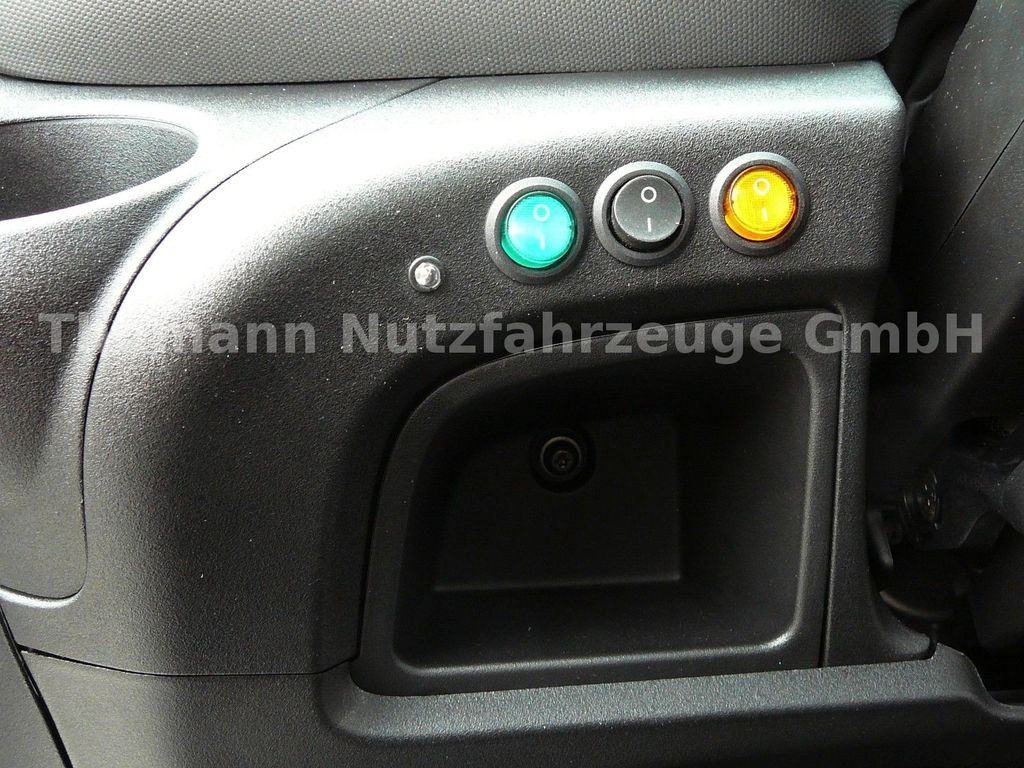 Remorqueuse, Véhicule utilitaire neuf Iveco Daily 35S18 Autotransporter Klimaaut. Premium: photos 19