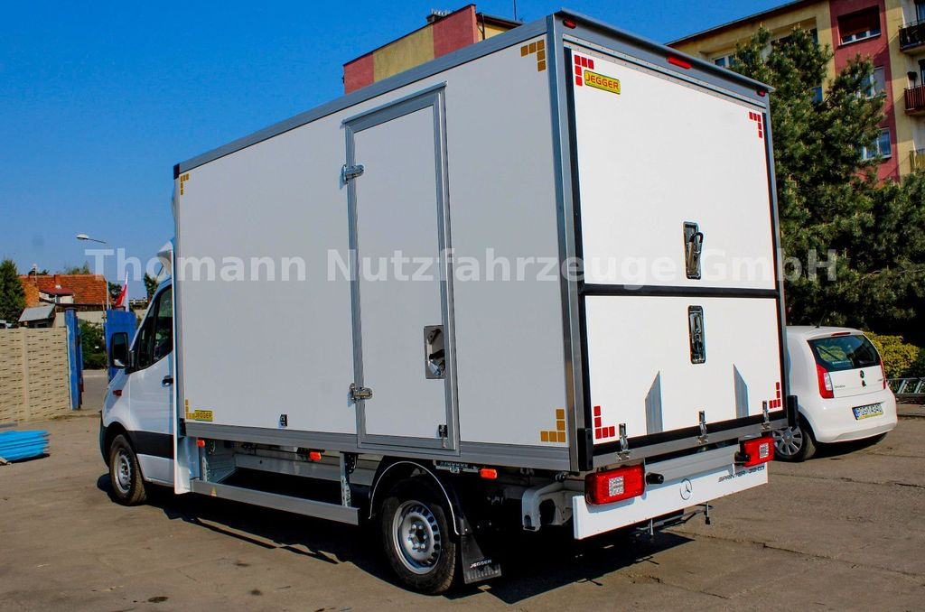 Mercedes-Benz Sprinter 319 CDI Kühlkammer/Verkauf - Utilitaire frigorifique: photos 2 Mercedes-Benz Sprinter 319 CDI Kühlkammer/Verkauf - Utilitaire frigorifique: photos 2