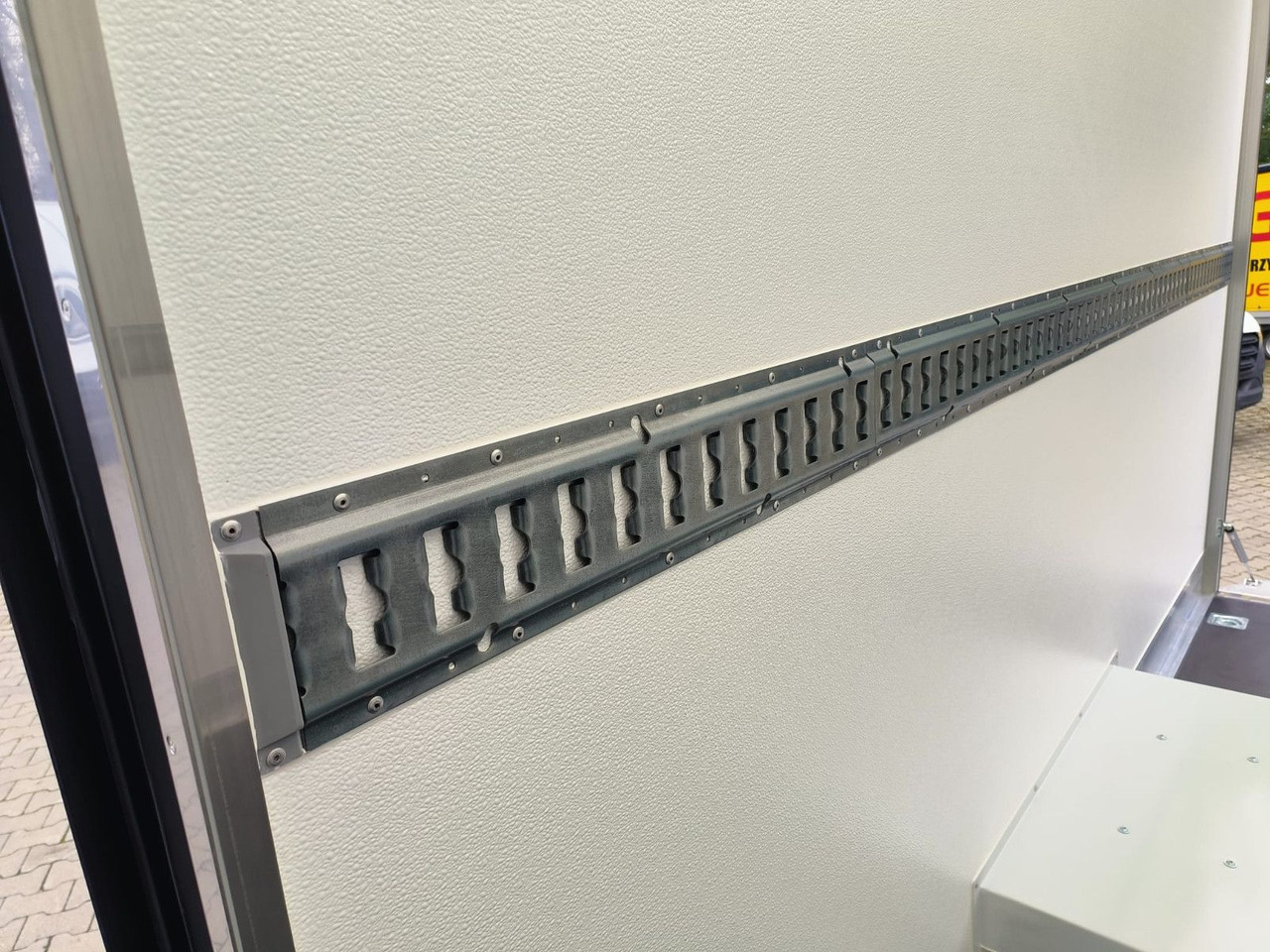 Fourgon grand volume Peugeot Boxer Premium Koffer Extra Tief mit Klappe !: photos 6 Fourgon grand volume Peugeot Boxer Premium Koffer Extra Tief mit Klappe !: photos 6