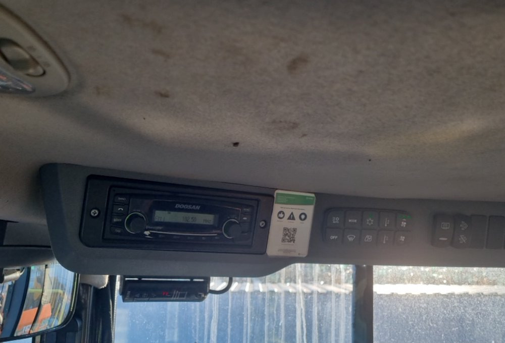 Chargeuse sur pneus DOOSAN DL 320-7: photos 41