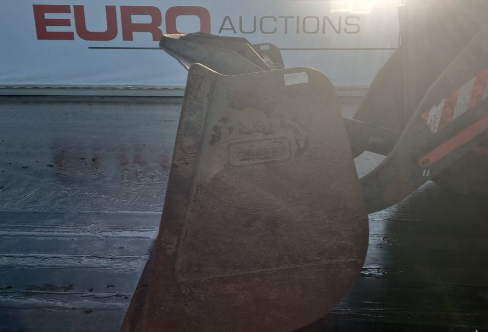 Chargeuse sur pneus DOOSAN DL 320-7: photos 16