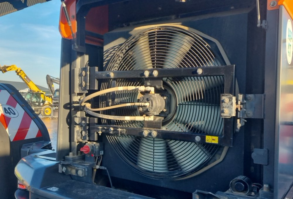 Chargeuse sur pneus DOOSAN DL 320-7: photos 27