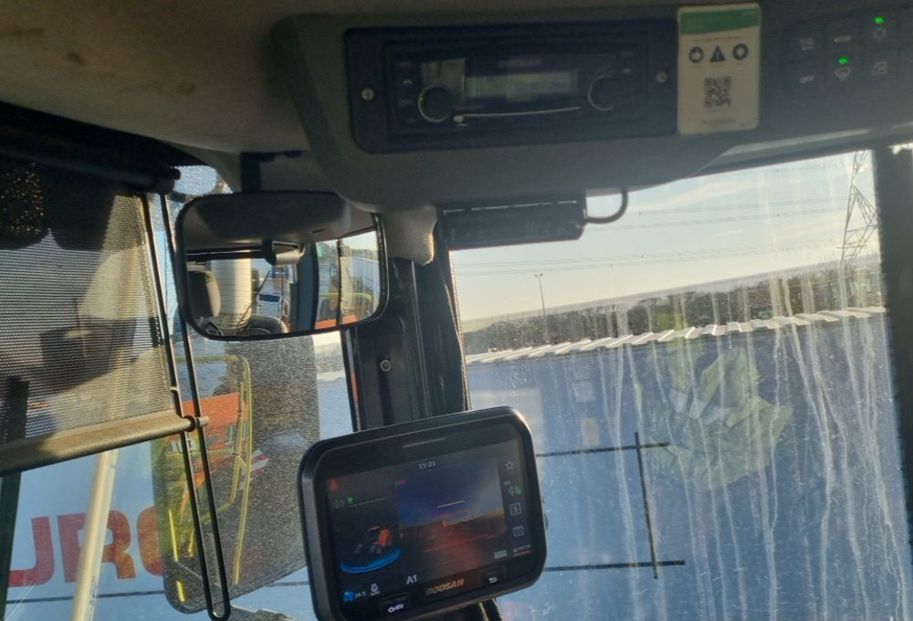 Chargeuse sur pneus DOOSAN DL 320-7: photos 42